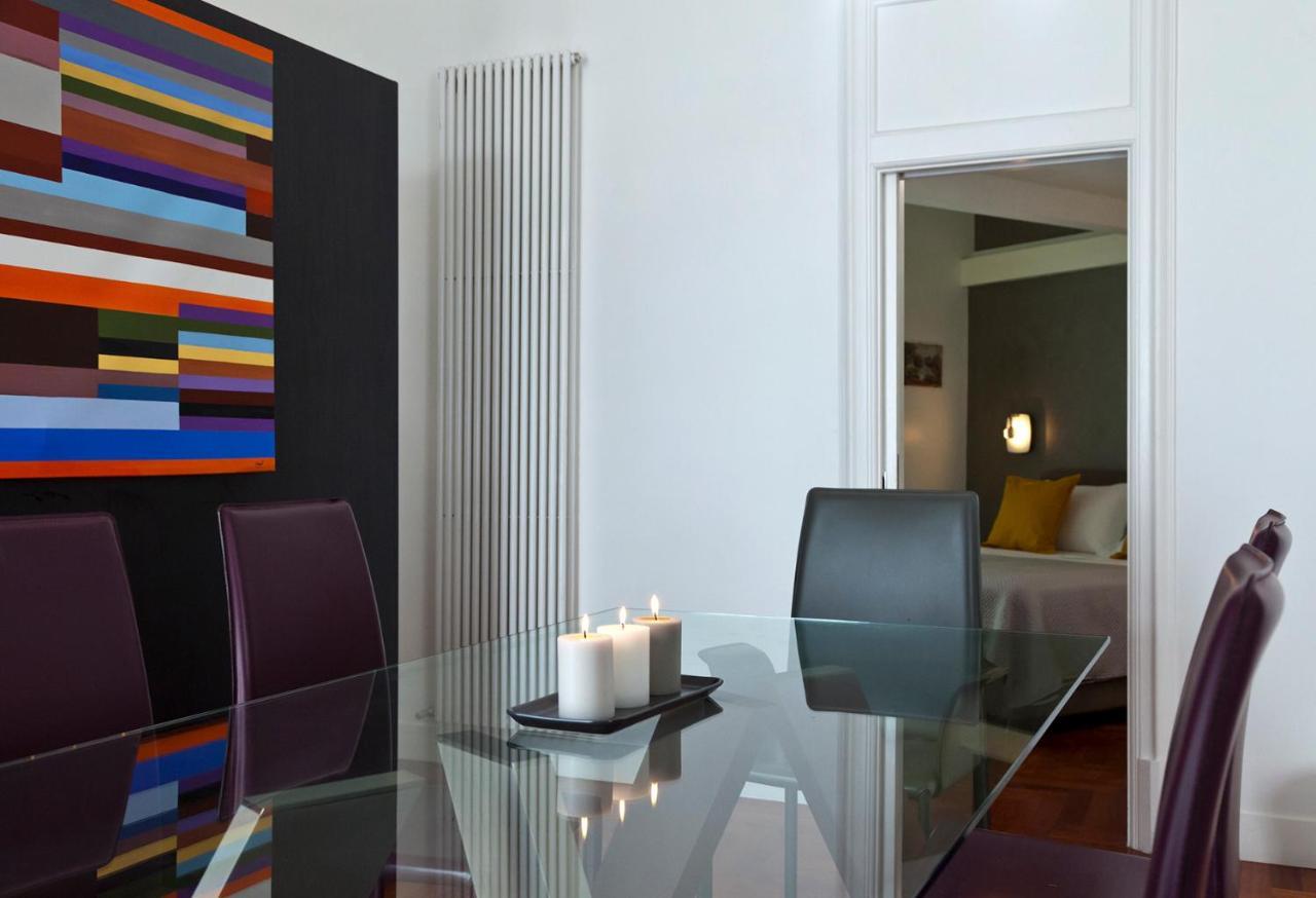Elegant Apartment At Chiaia By Wonderful Italy 나폴리 외부 사진